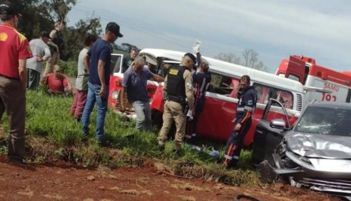 Cantagalo - Grave acidente na BR-277 deixa sete pessoas feridas 